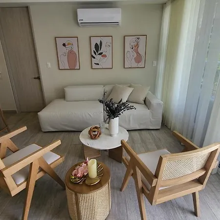Apartamento Luxury Apartament Cerca Al Mar *